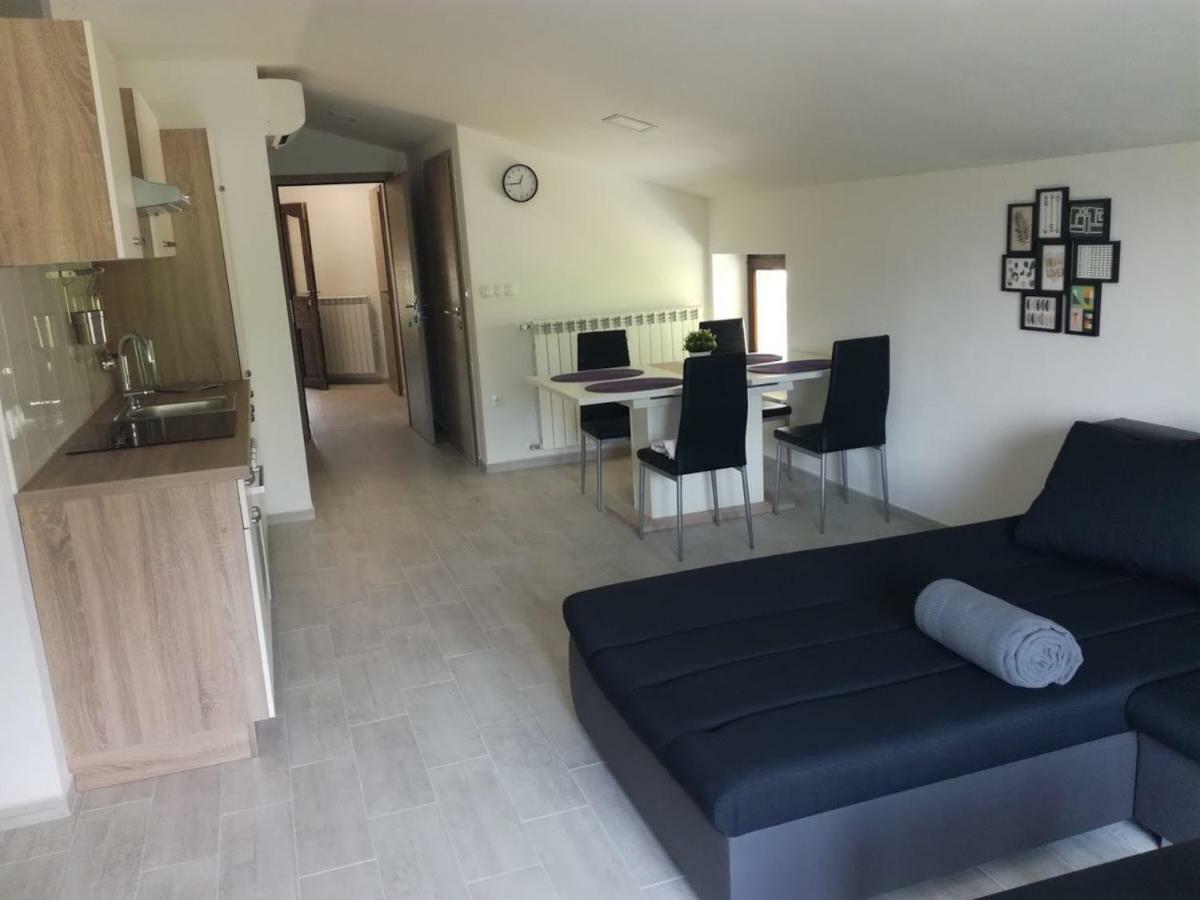 Apartma Logar Kobarid Eksteriør bilde